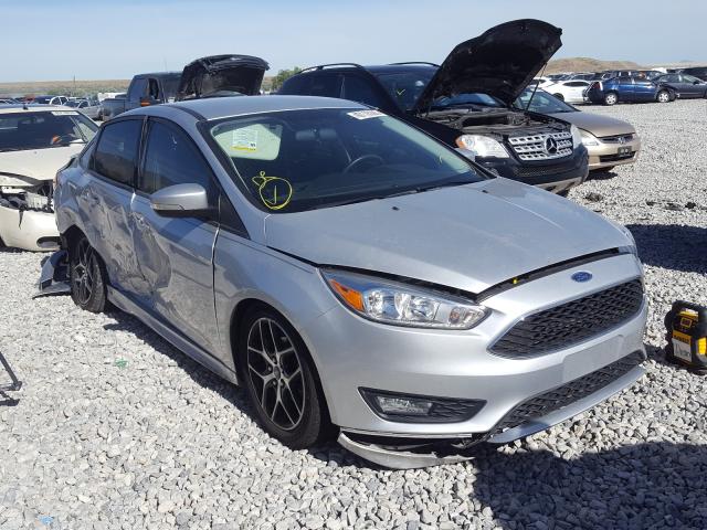 FORD FOCUS SE 2015 1fadp3f26fl215595