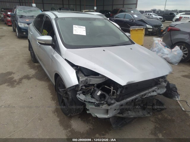 FORD FOCUS 2015 1fadp3f26fl224085