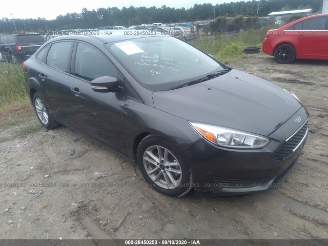 FORD FOCUS 2017 1fadp3f26hl274696