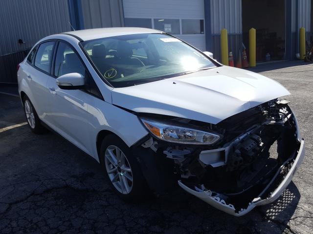 FORD FOCUS SE 2017 1fadp3f26hl275458