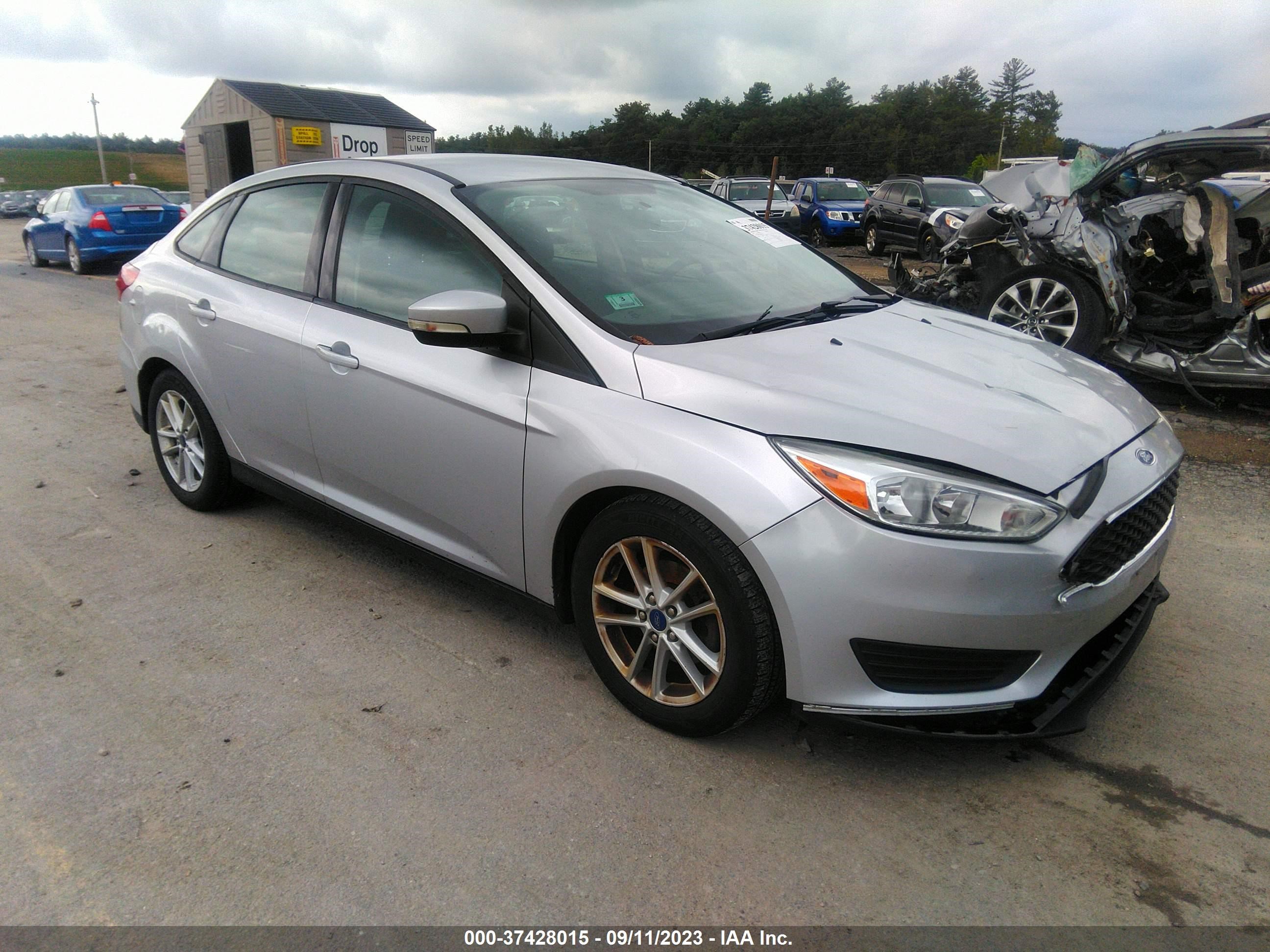 FORD FOCUS 2017 1fadp3f26hl286556