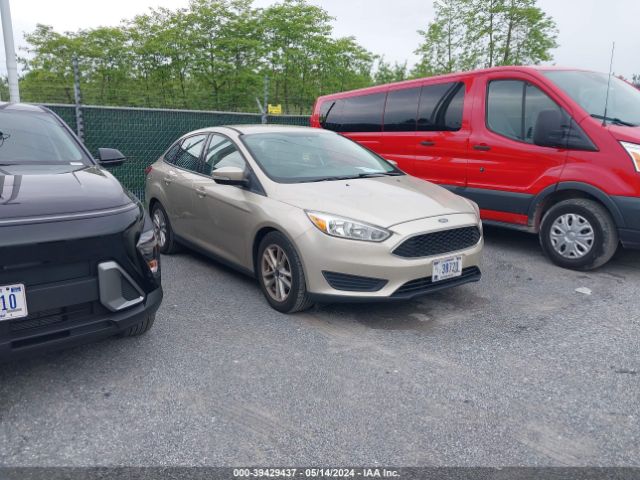 FORD FOCUS 2017 1fadp3f26hl309429