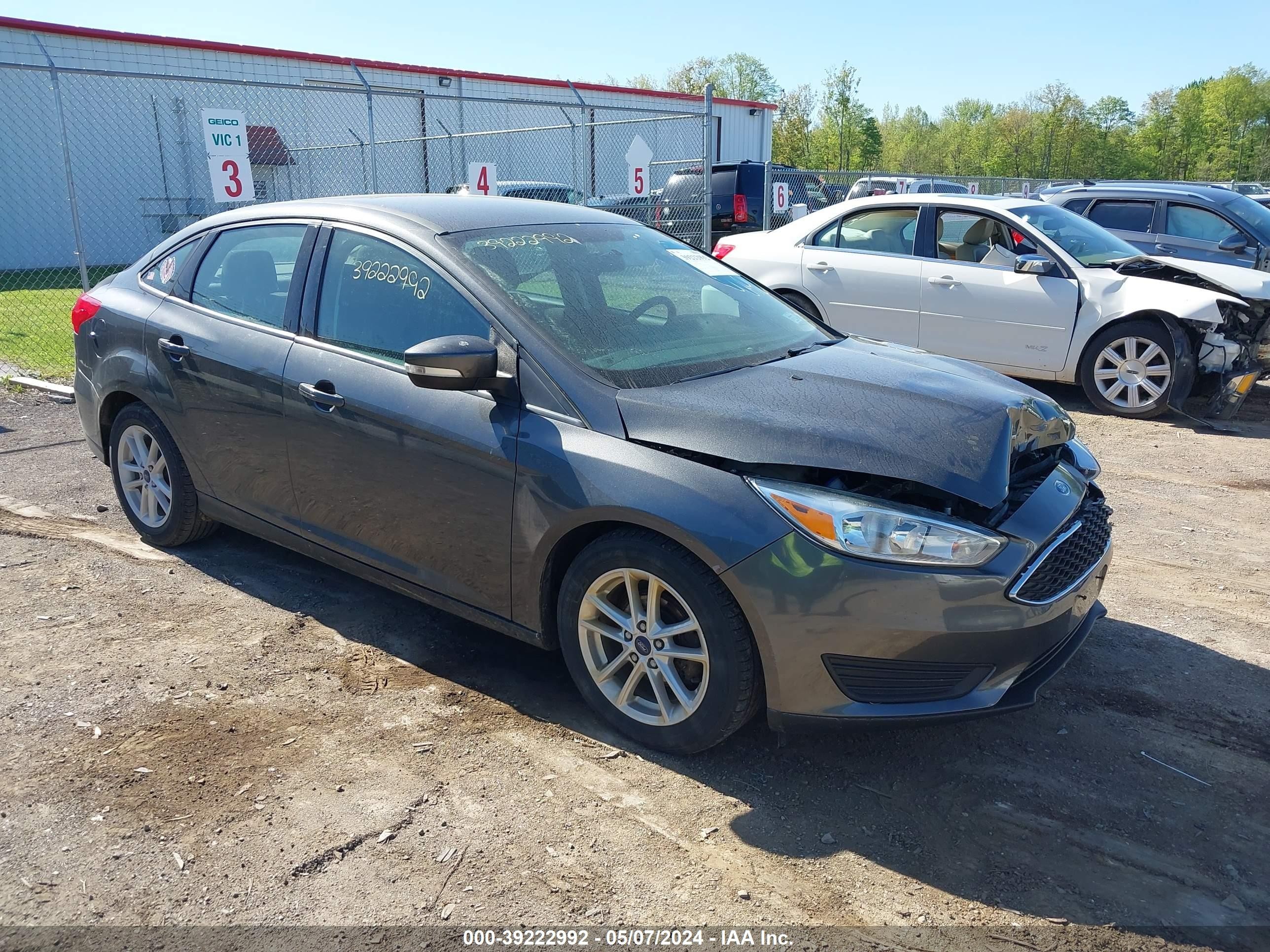 FORD FOCUS 2017 1fadp3f26hl335805