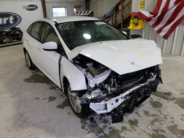 FORD FOCUS SE 2018 1fadp3f26jl206520