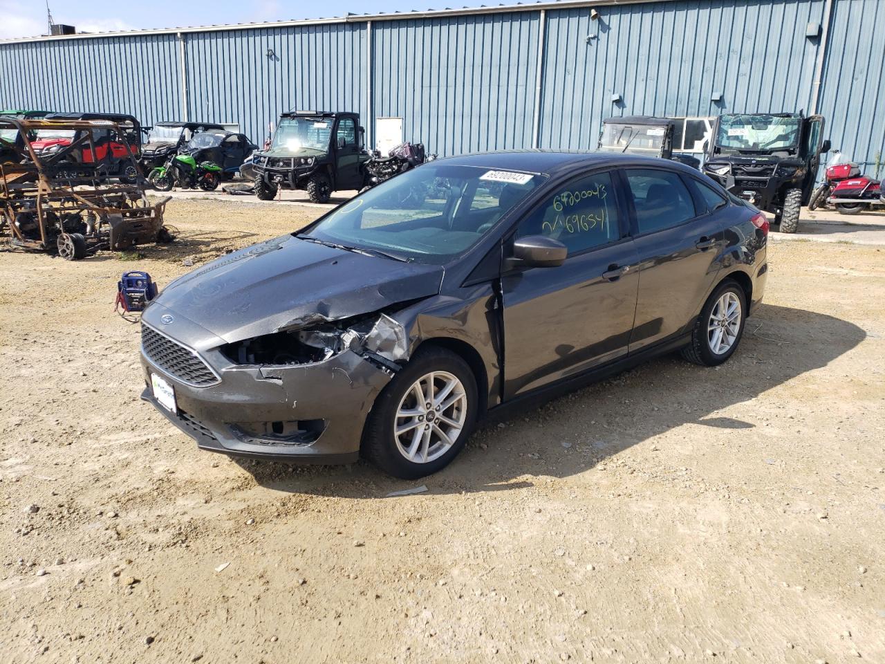 FORD FOCUS 2018 1fadp3f26jl239209