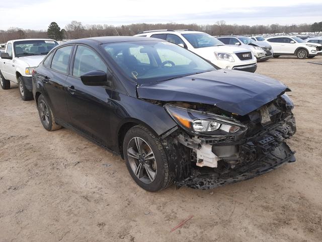 FORD FOCUS SE 2018 1fadp3f26jl291486