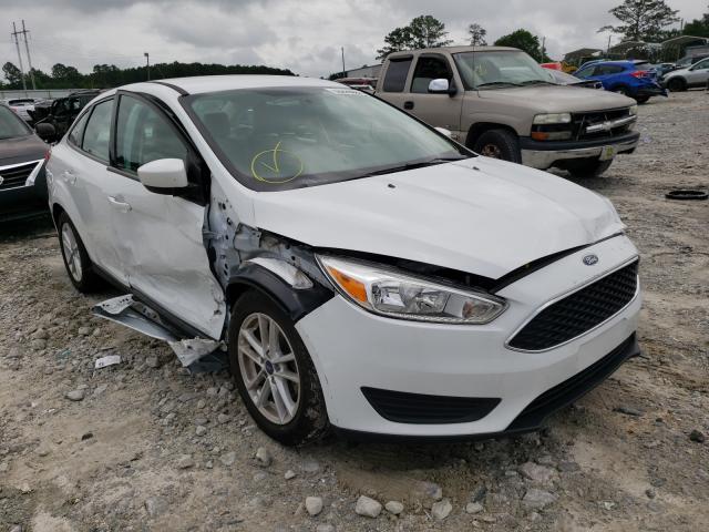 FORD FOCUS SE 2018 1fadp3f26jl317004