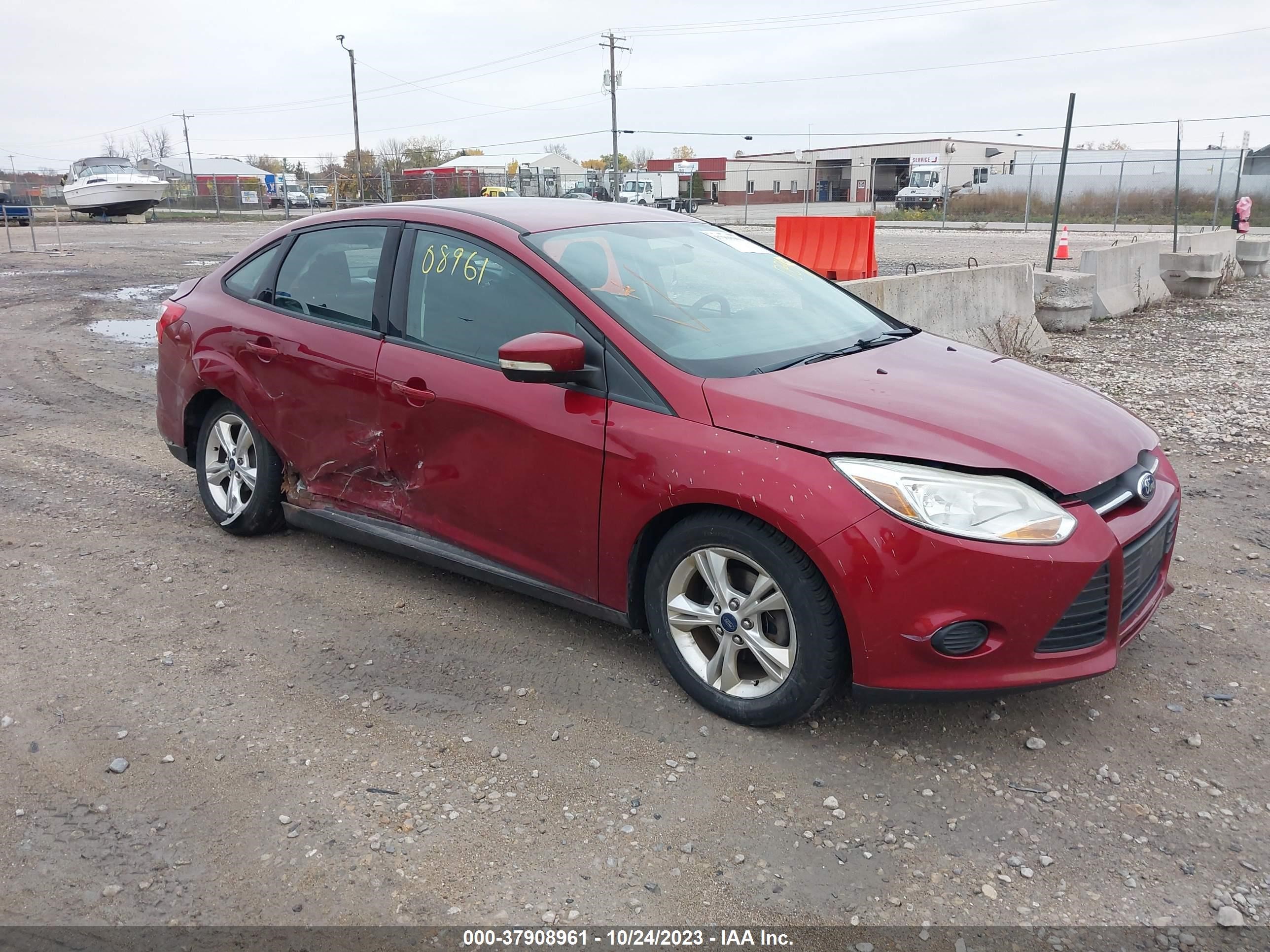 FORD FOCUS 2014 1fadp3f27el228077