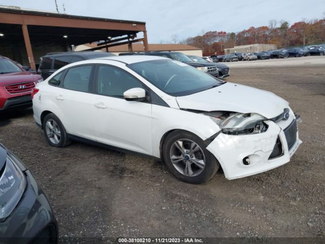 FORD FOCUS 2014 1fadp3f27el366217