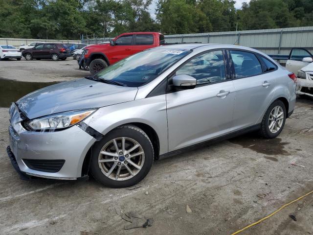 FORD FOCUS SE 2015 1fadp3f27fl217291