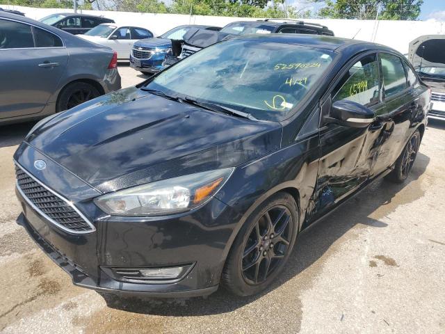 FORD FOCUS SE 2015 1fadp3f27fl235273