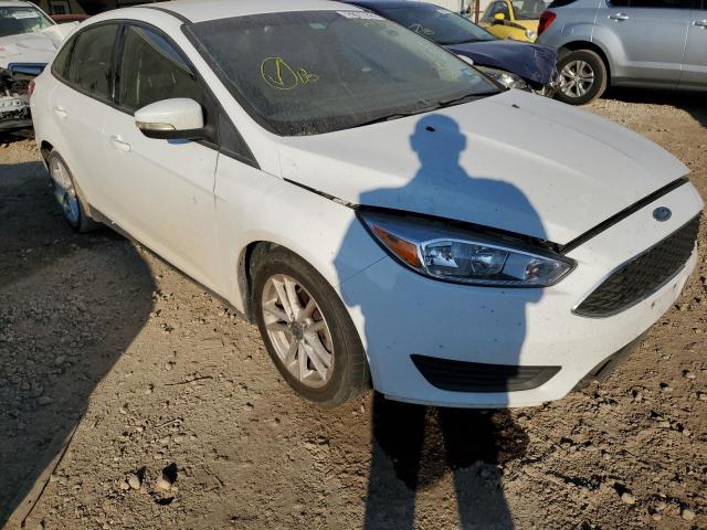 FORD FOCUS SE 2015 1fadp3f27fl237430