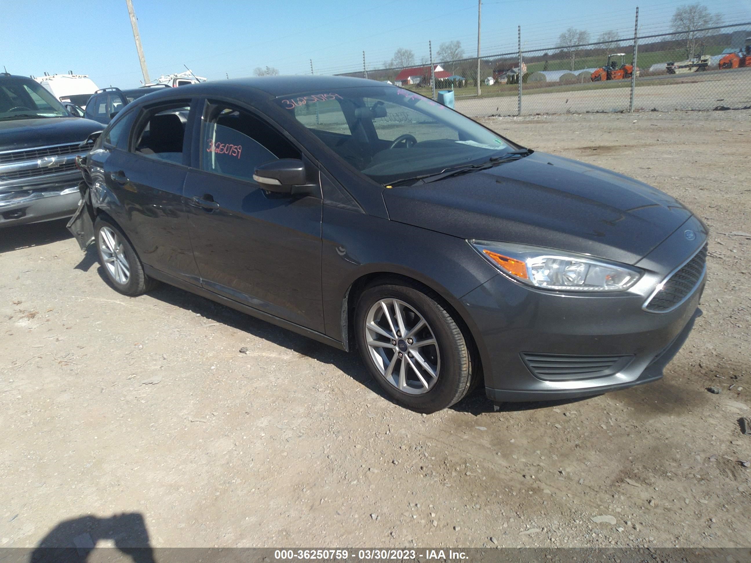 FORD FOCUS 2015 1fadp3f27fl237945