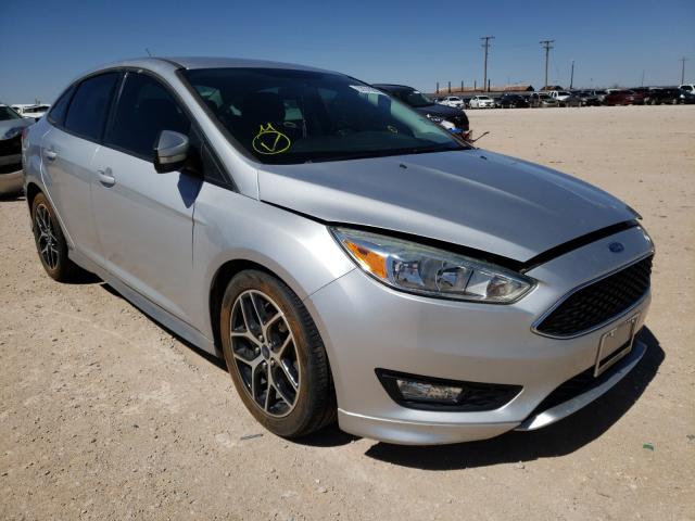 FORD FOCUS SE 2015 1fadp3f27fl240621