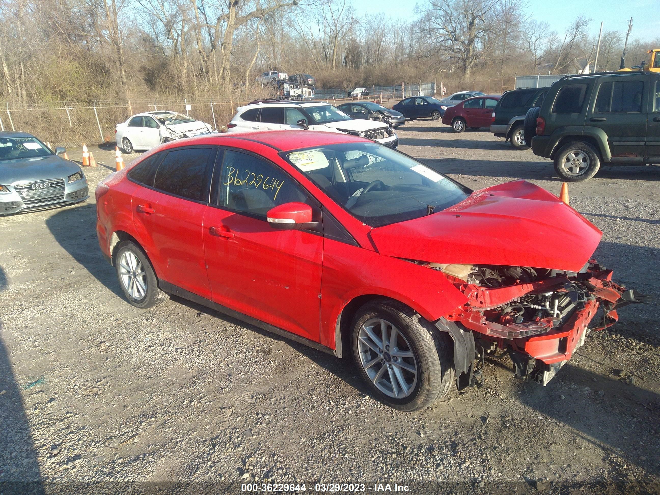 FORD FOCUS 2015 1fadp3f27fl244930