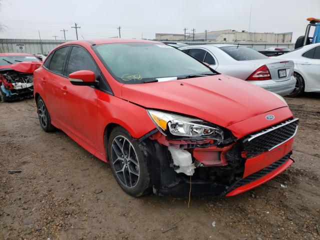 FORD FOCUS SE 2015 1fadp3f27fl255118