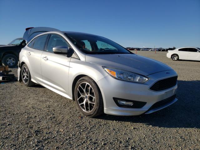 FORD FOCUS SE 2015 1fadp3f27fl294694