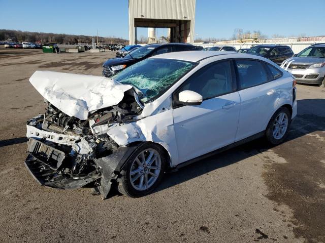 FORD FOCUS SE 2015 1fadp3f27fl302938