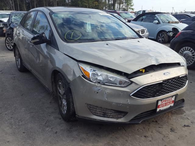 FORD FOCUS SE 2015 1fadp3f27fl325720