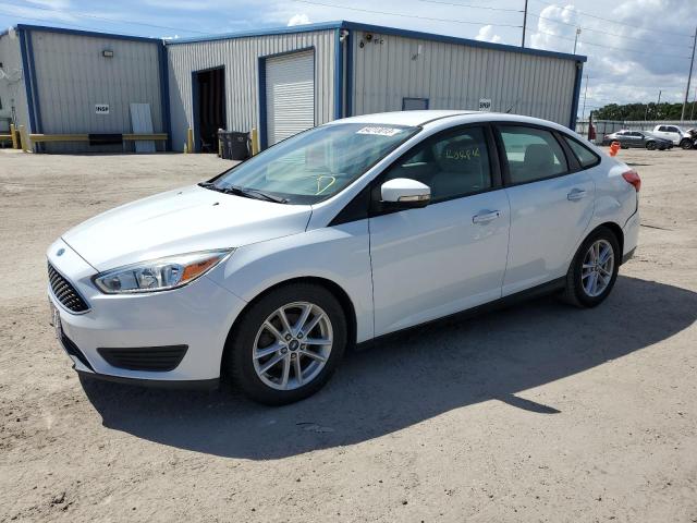 FORD FOCUS SE 2015 1fadp3f27fl354487