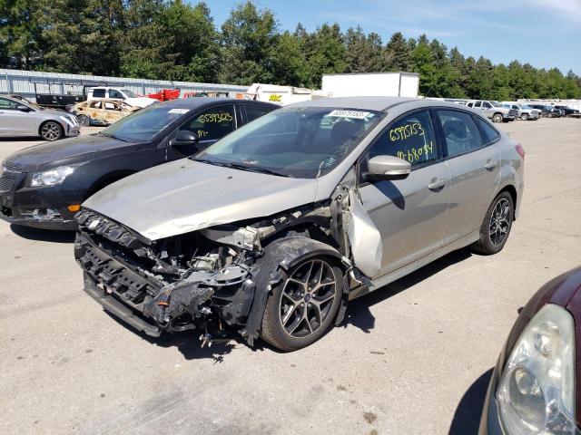 FORD FOCUS SE 2015 1fadp3f27fl355347