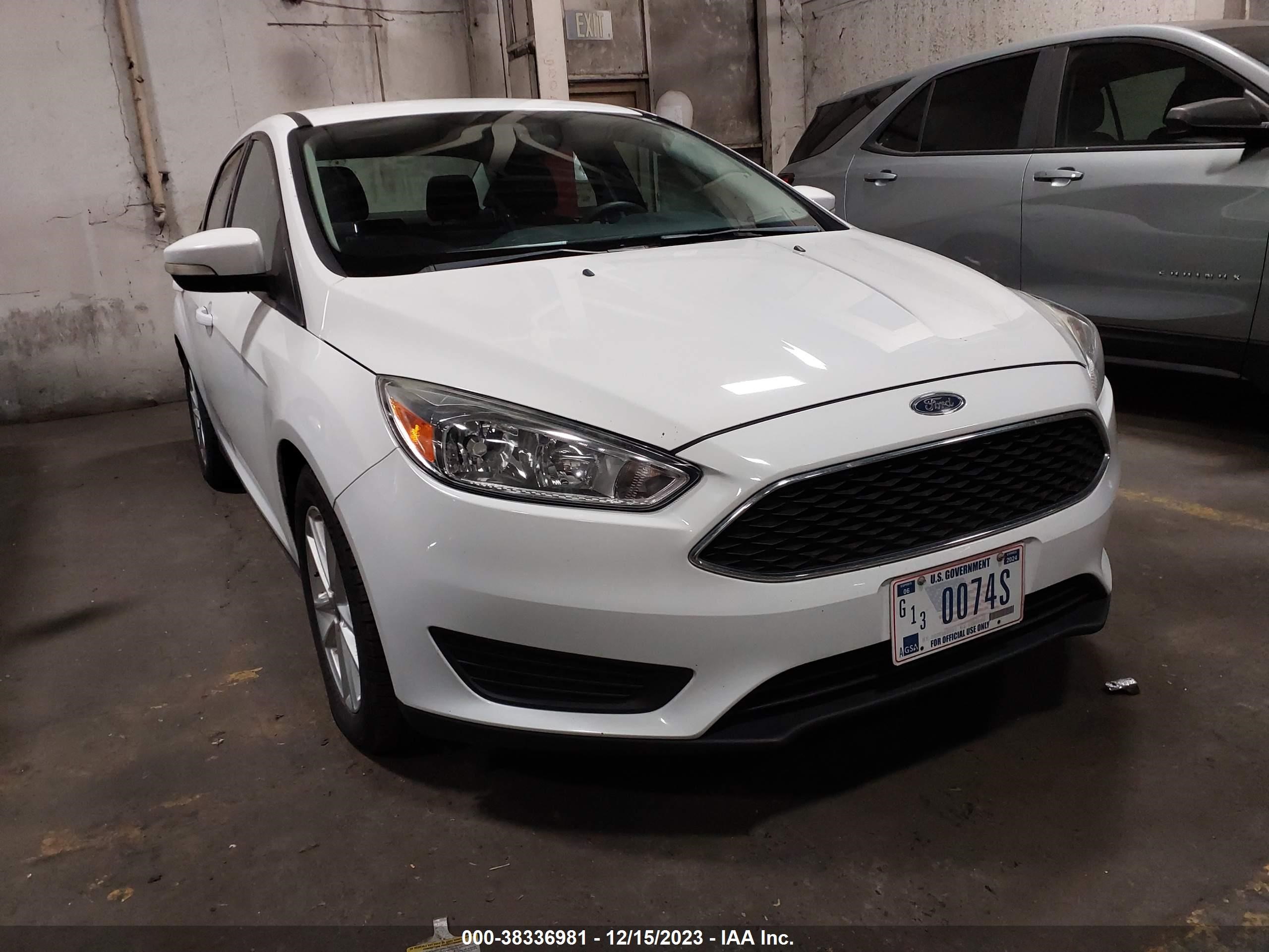 FORD FOCUS 2016 1fadp3f27gl299752