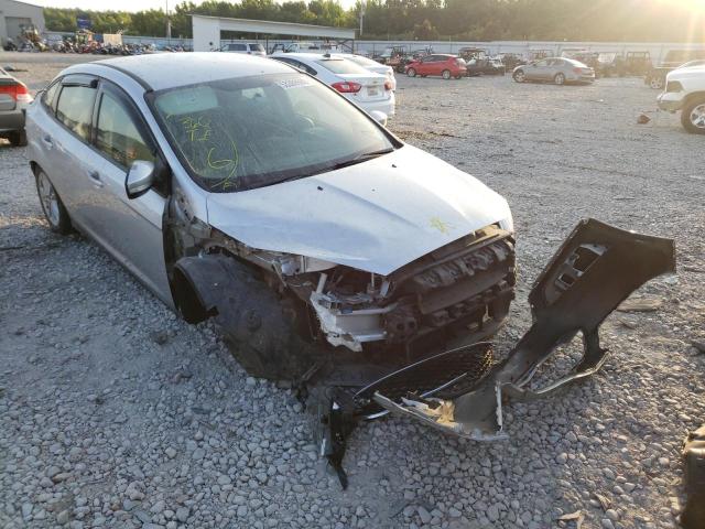 FORD FOCUS SE 2016 1fadp3f27gl387328