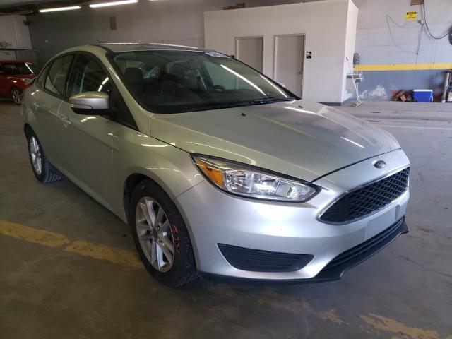 FORD FOCUS SE 2017 1fadp3f27hl208089