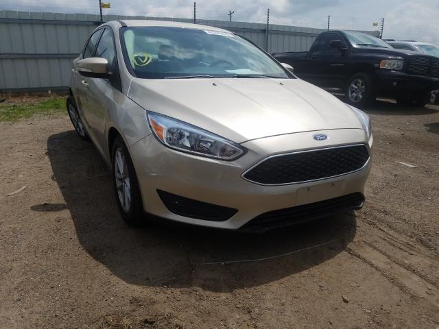 FORD FOCUS SE 2017 1fadp3f27hl259429