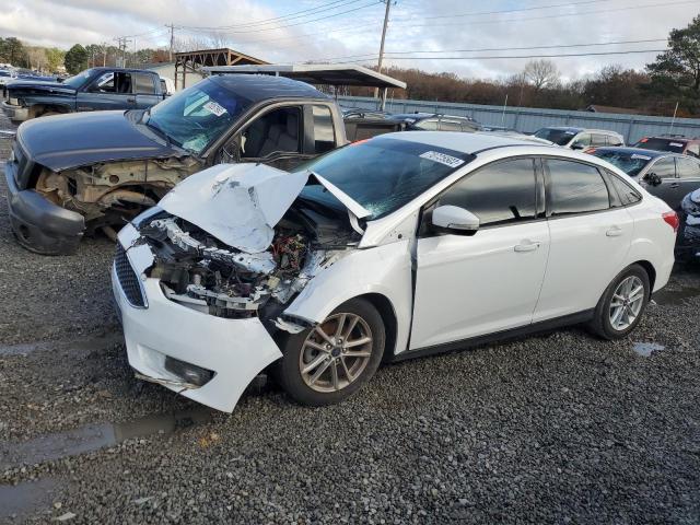 FORD FOCUS SE 2017 1fadp3f27hl269605