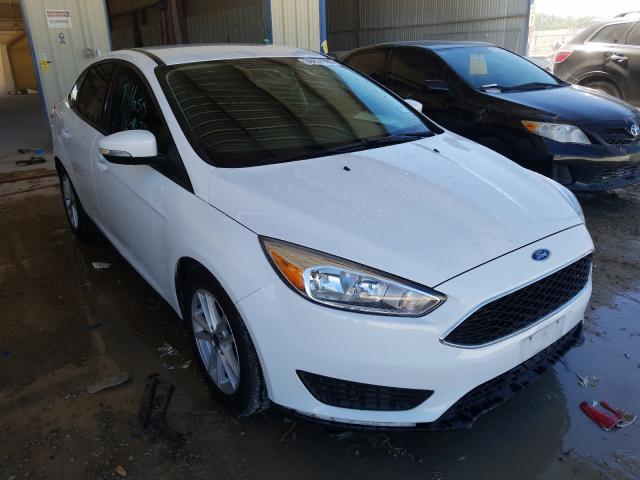 FORD FOCUS SE 2017 1fadp3f27hl313747