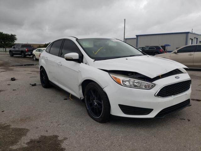 FORD FOCUS SE 2017 1fadp3f27hl322996