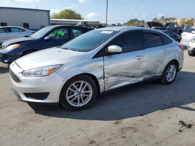 FORD FOCUS SE 2018 1fadp3f27jl319716