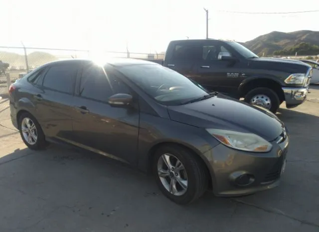 FORD FOCUS 2013 1fadp3f28dl374423