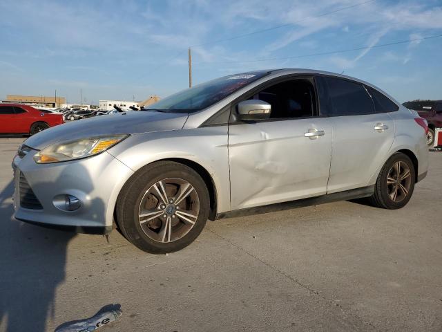 FORD FOCUS SE 2014 1fadp3f28el165894