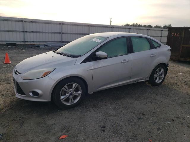 FORD FOCUS SE 2014 1fadp3f28el388064