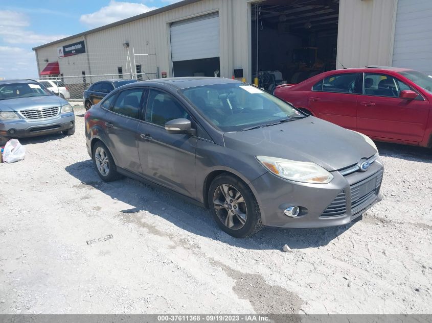 FORD FOCUS 2014 1fadp3f28el457500