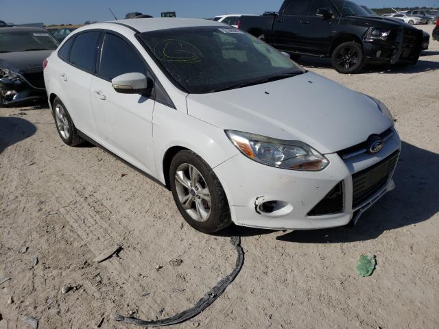 FORD FOCUS SE 2014 1fadp3f28el460302