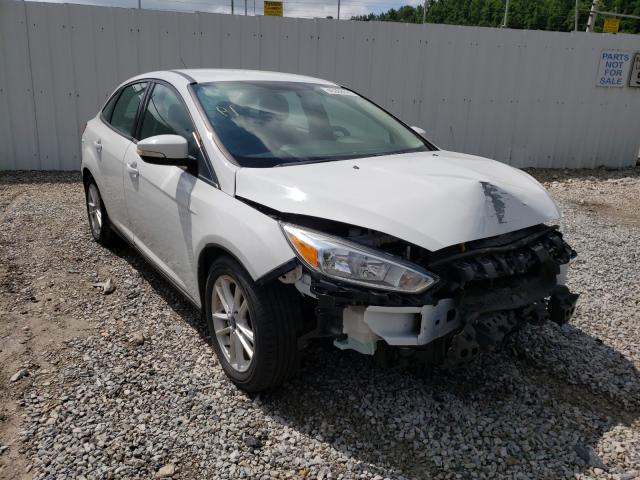 FORD FOCUS SE 2015 1fadp3f28fl207577