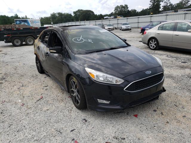 FORD FOCUS SE 2015 1fadp3f28fl214237