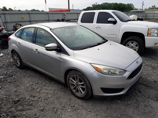 FORD FOCUS SE 2015 1fadp3f28fl252468