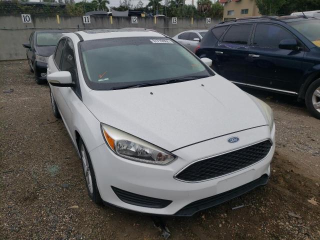 FORD FOCUS SE 2015 1fadp3f28fl325483