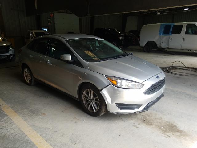 FORD FOCUS SE 2017 1fadp3f28hl211776