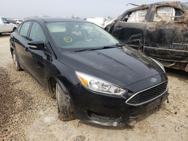 FORD FOCUS SE 2017 1fadp3f28hl254353