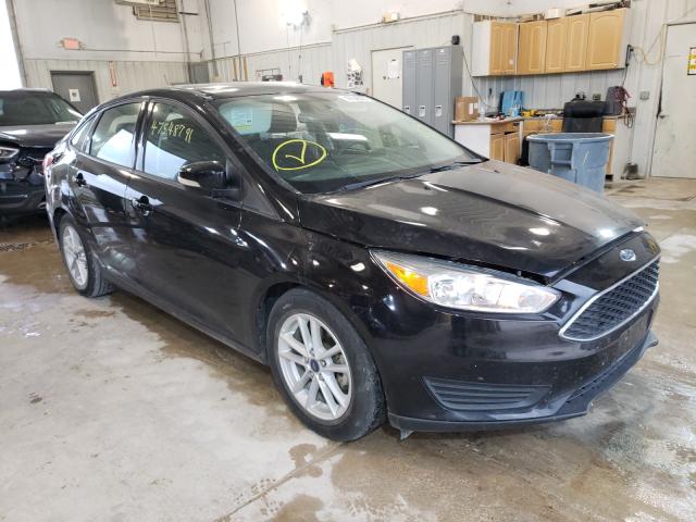 FORD FOCUS SE 2017 1fadp3f28hl287045