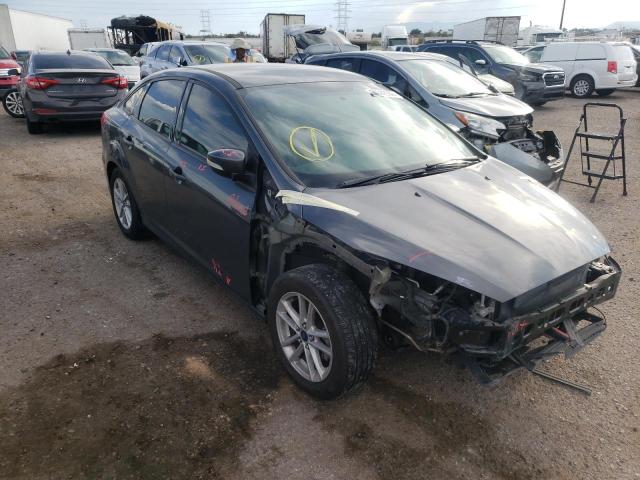 FORD FOCUS SE 2017 1fadp3f28hl308850