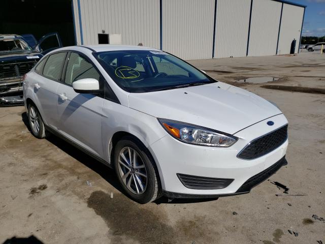 FORD FOCUS SE 2018 1fadp3f28jl206521