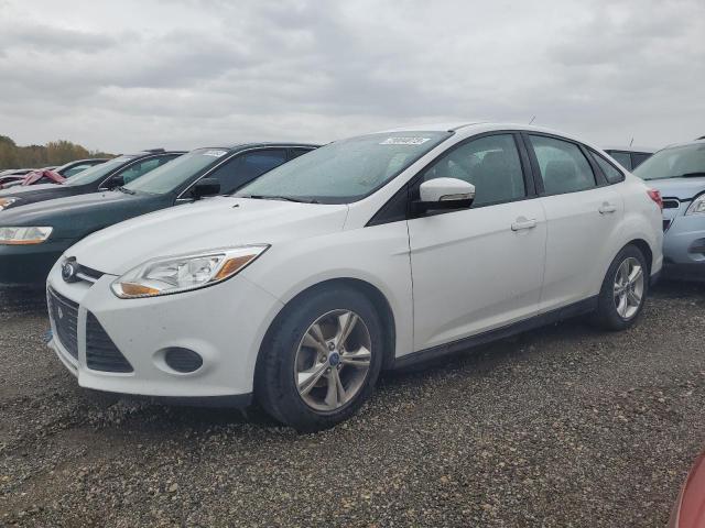 FORD FOCUS SE 2013 1fadp3f29dl183948