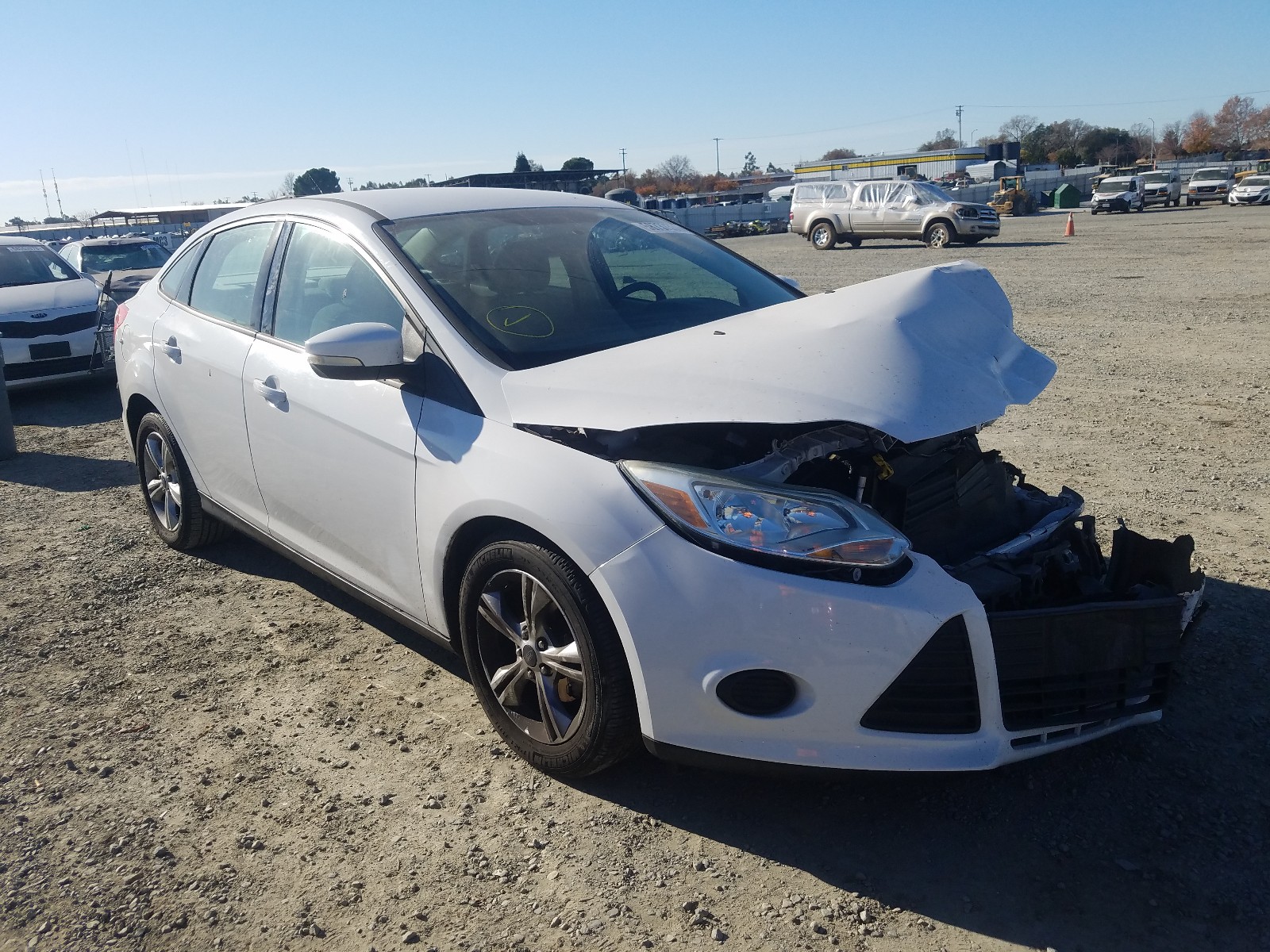 FORD FOCUS SE 2013 1fadp3f29dl235532