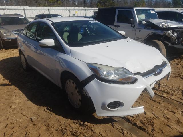 FORD FOCUS SE 2013 1fadp3f29dl327546